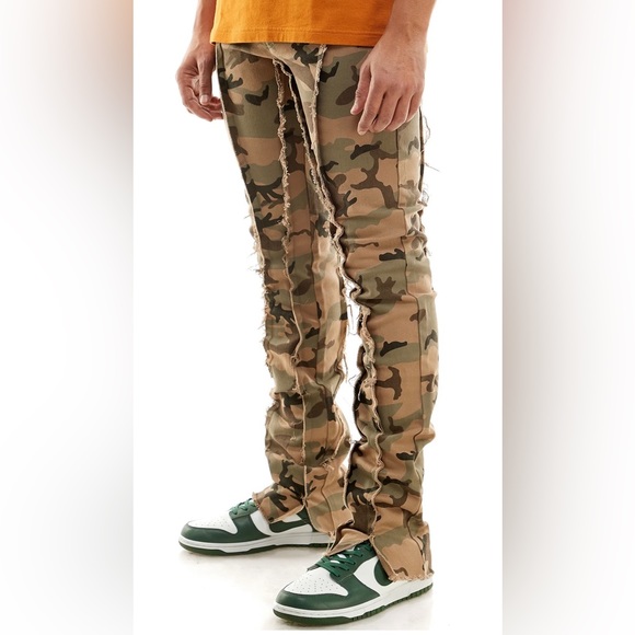 KNDK - Stacked Raw Pants - Color: Camo > Men’s Size: 32 - Picture 4 of 10